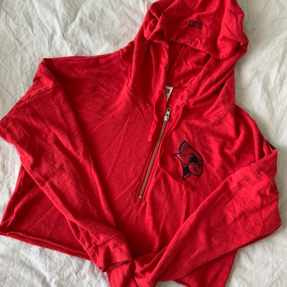 Cropped red hoodie